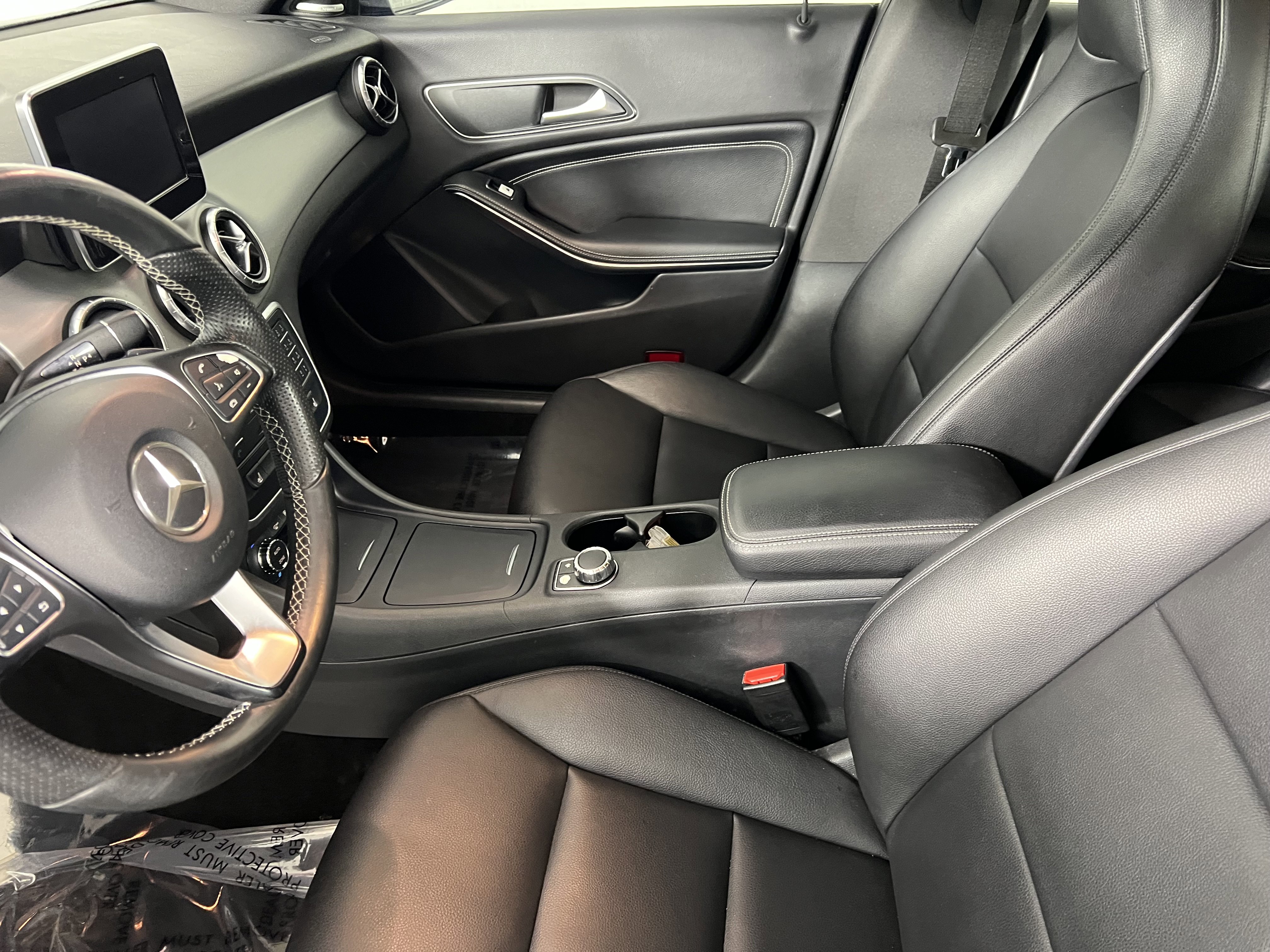 Certified 2015 Mercedes-Benz CLA 250 4MATIC image 4