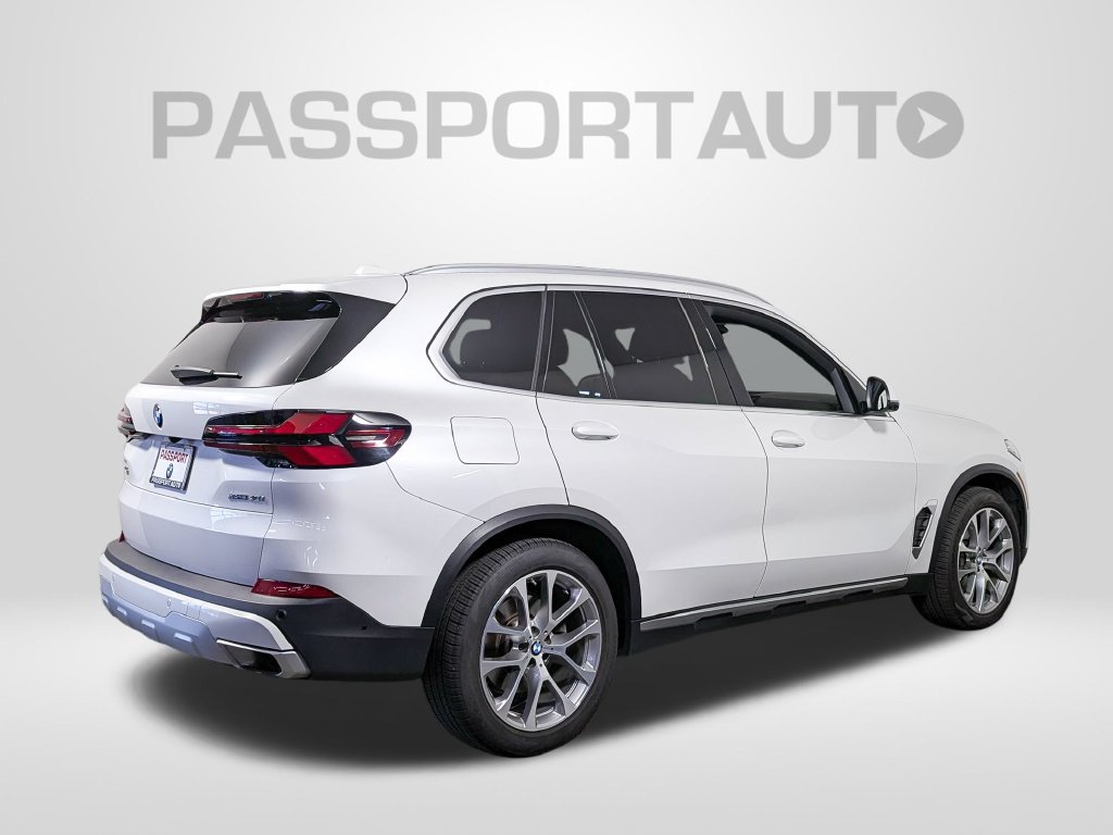 Certified 2024 BMW X5 xDrive40i w/ Premium Package AWD/4WD image 6