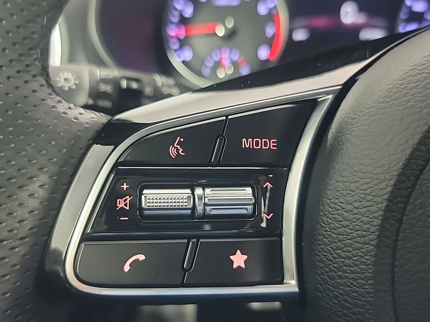 Used 2023 Kia Forte GT-Line image 25