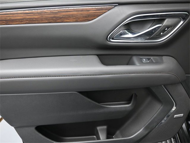 Certified 2024 Chevrolet Suburban High Country w/ Advanced Technology Package image 19