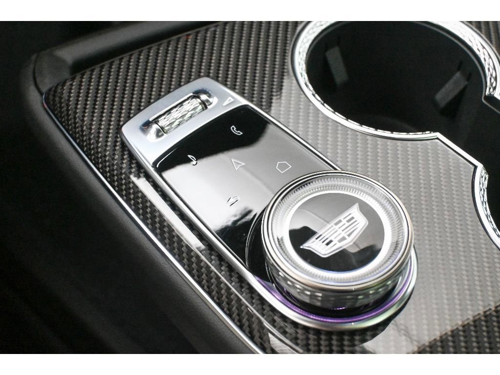 New 2026 Cadillac Optiq V w/ Carbon Fiber Package image 40