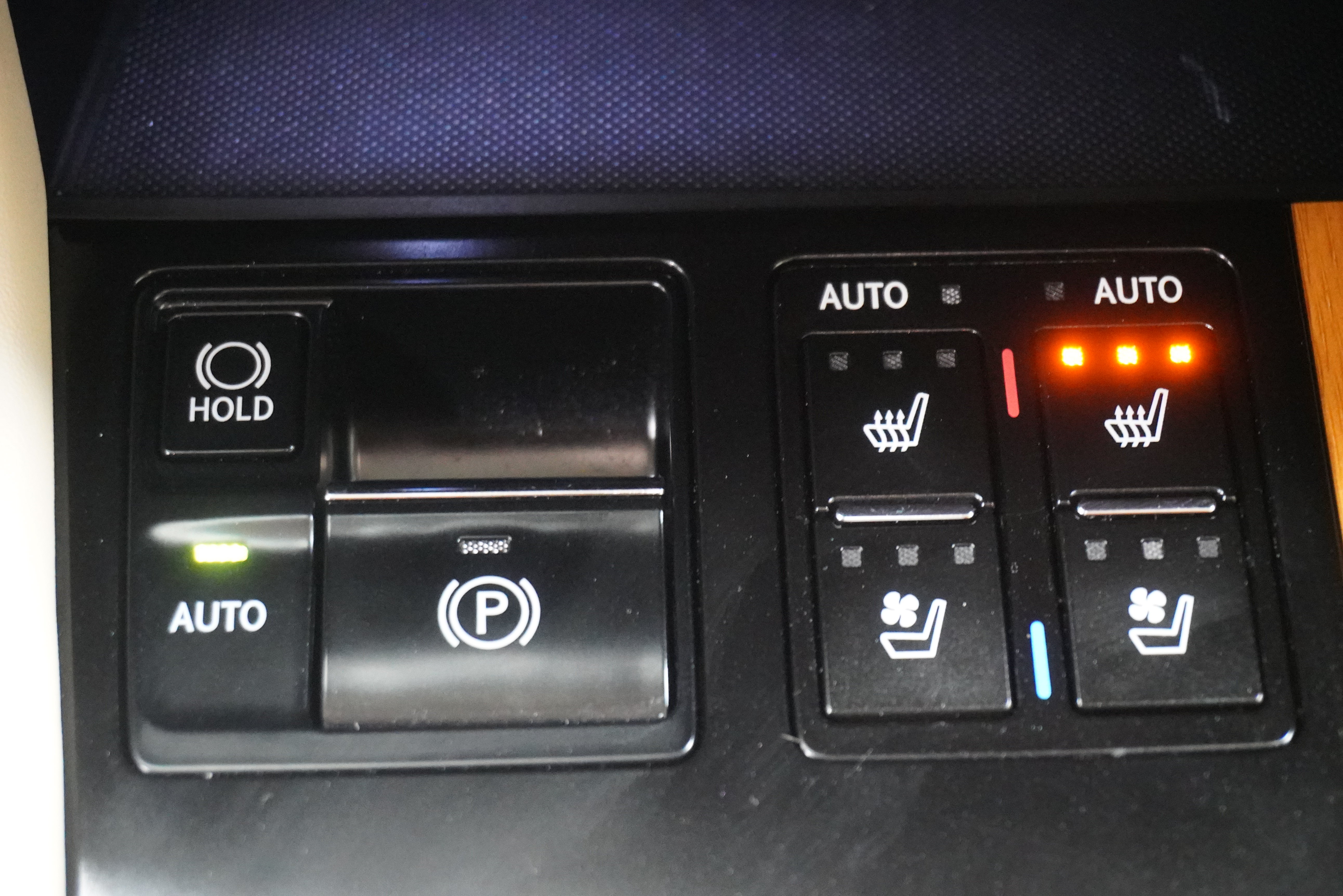 Used 2018 Lexus RX 350 FWD w/ Premium Package image 25