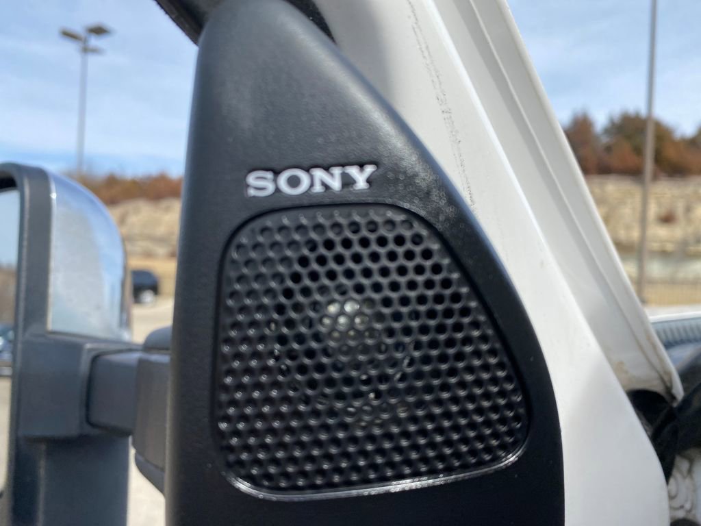 Used 2016 Ford F250 Platinum w/ FX4 Off-Road Package AWD/4WD image 36