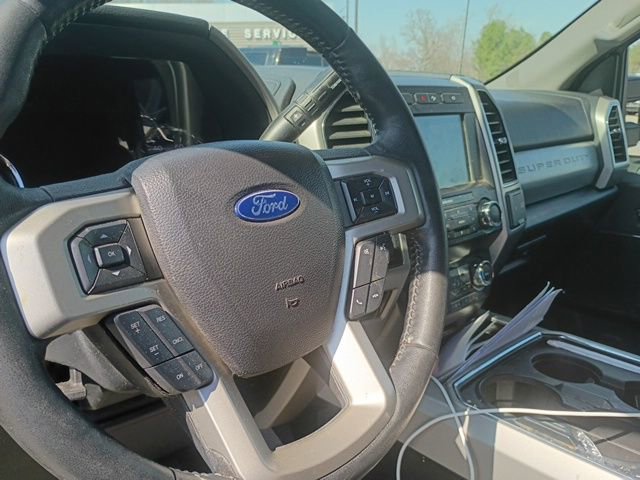 Used 2019 Ford F250 Lariat w/ Chrome Package image 28