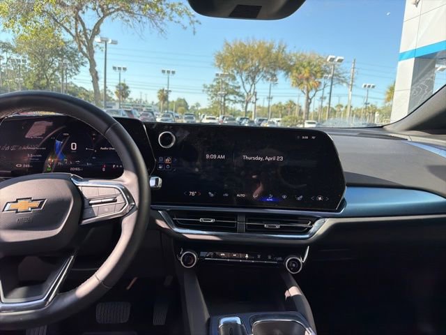 Used 2025 Chevrolet Equinox EV LT w/ Convenience Package FWD image 10