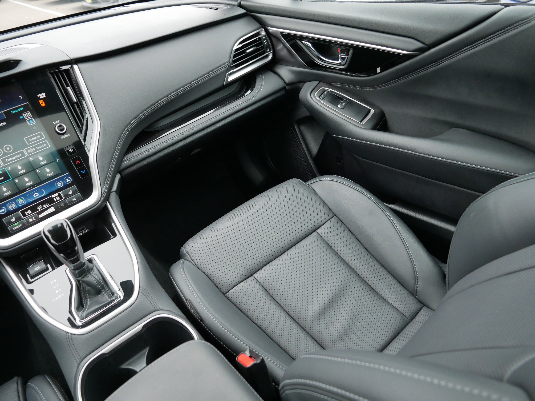 Certified 2025 Subaru Outback Limited image 11