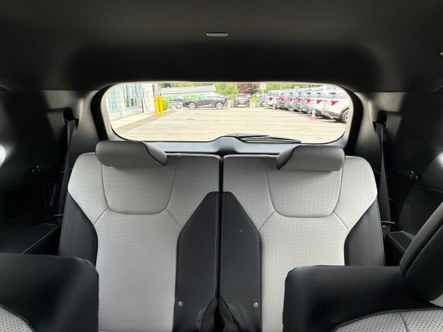 Used 2024 Lexus TX 500h AWD w/ Technology Package image 27