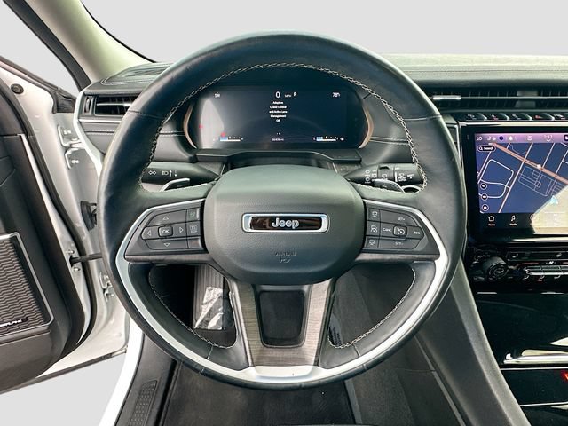 Used 2021 Jeep Grand Cherokee L Limited RWD image 12