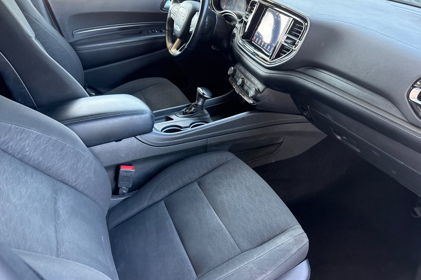 Used 2023 Dodge Durango SXT RWD image 23