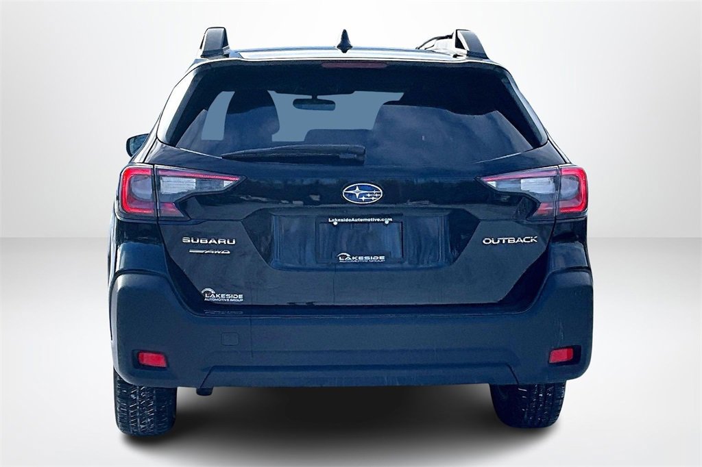 Used 2024 Subaru Outback Premium image 6