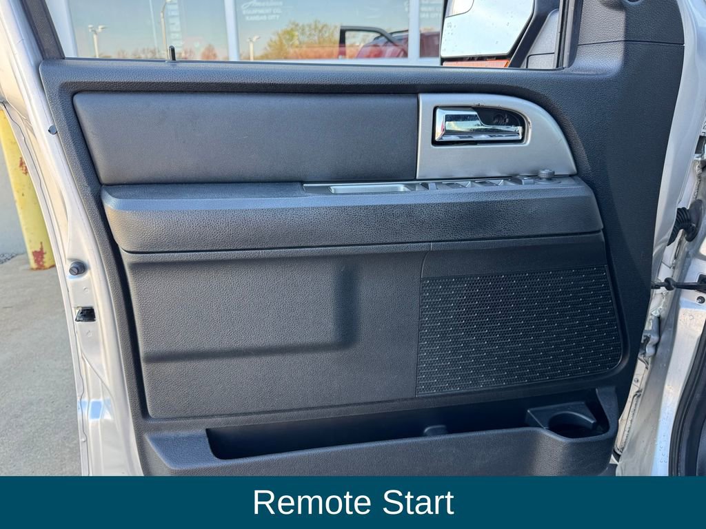 Used 2017 Ford Expedition XLT w/ Equipment Group 202A image 15