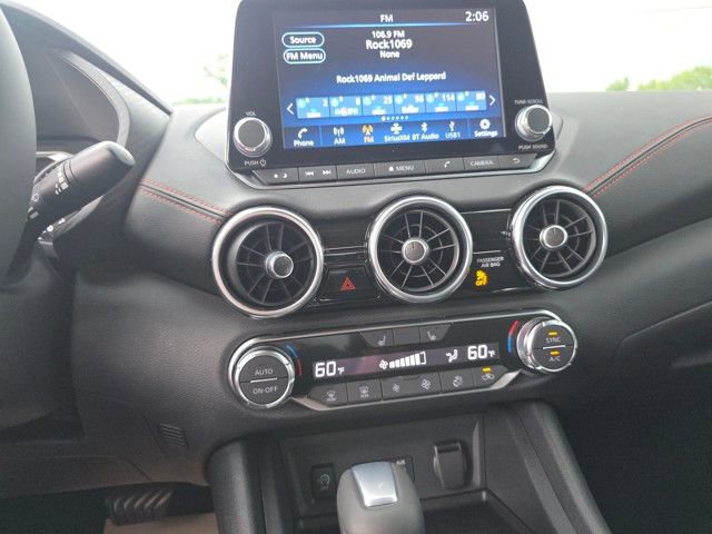 New 2025 Nissan Sentra SR w/ Midnight Edition image 10