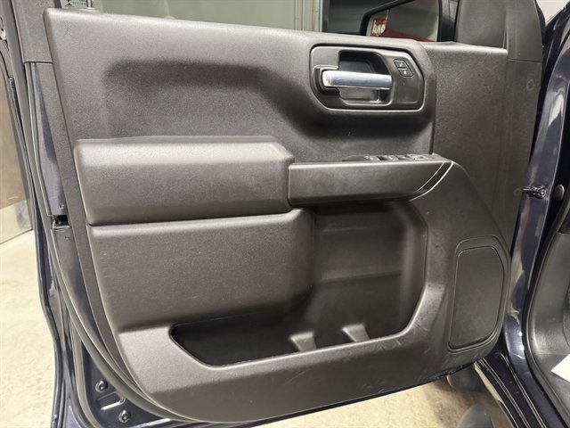 Used 2023 Chevrolet Silverado 1500 Custom w/ LPO, Dark Essentials Package image 15