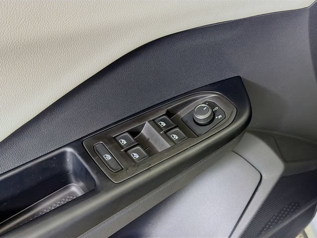 New 2026 Volkswagen Taos S FWD image 18