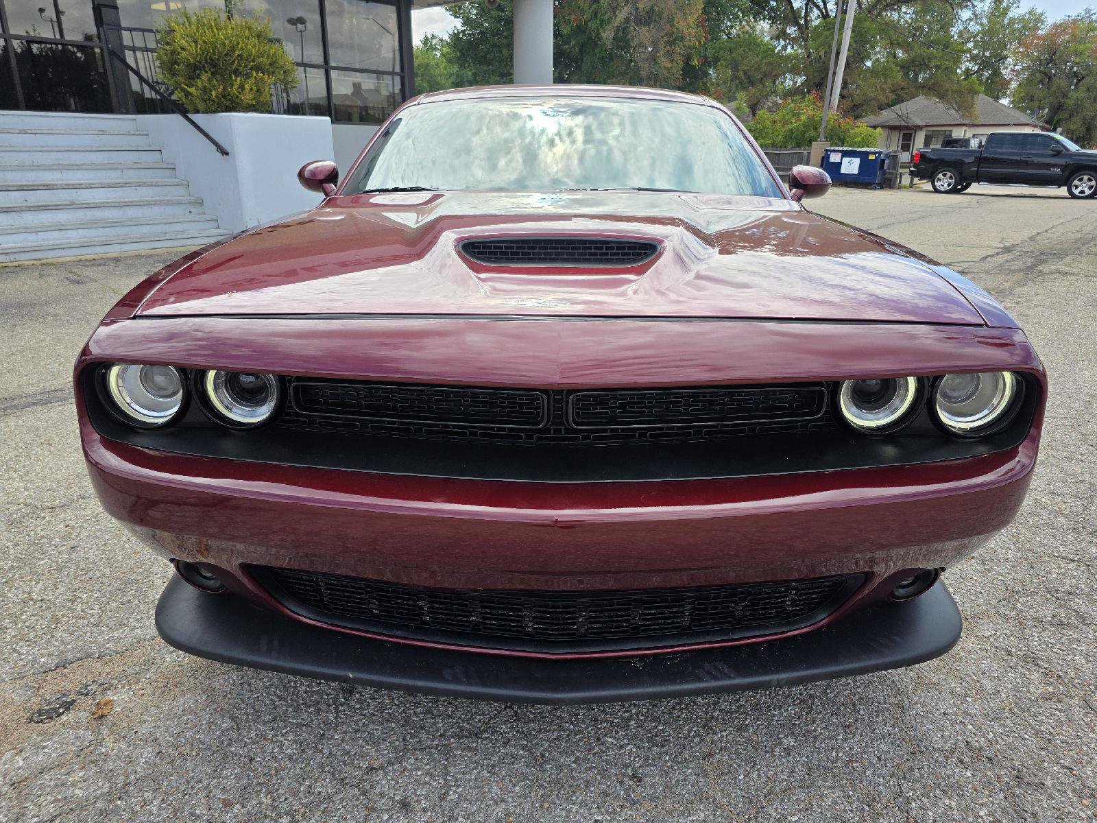 Used 2021 Dodge Challenger R/T w/ Blacktop Package RWD image 2