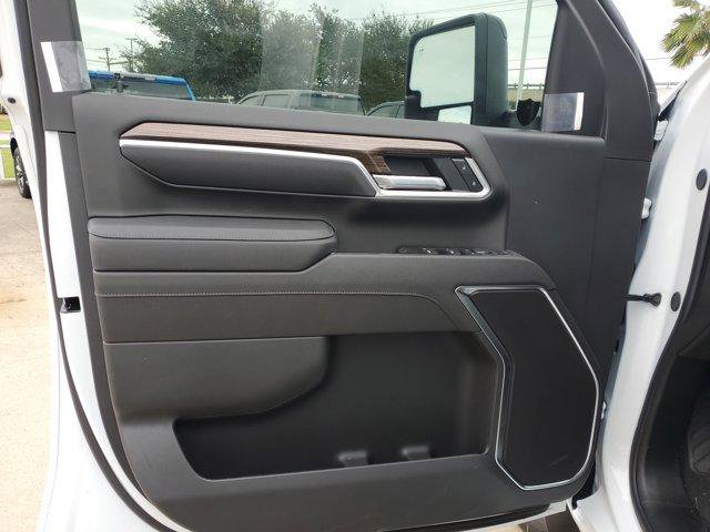 New 2026 Chevrolet Silverado 3500 LT w/ Safety Package image 17