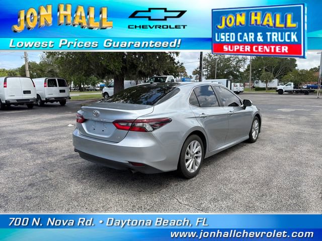 Used 2024 Toyota Camry LE w/ Convenience Package FWD image 12