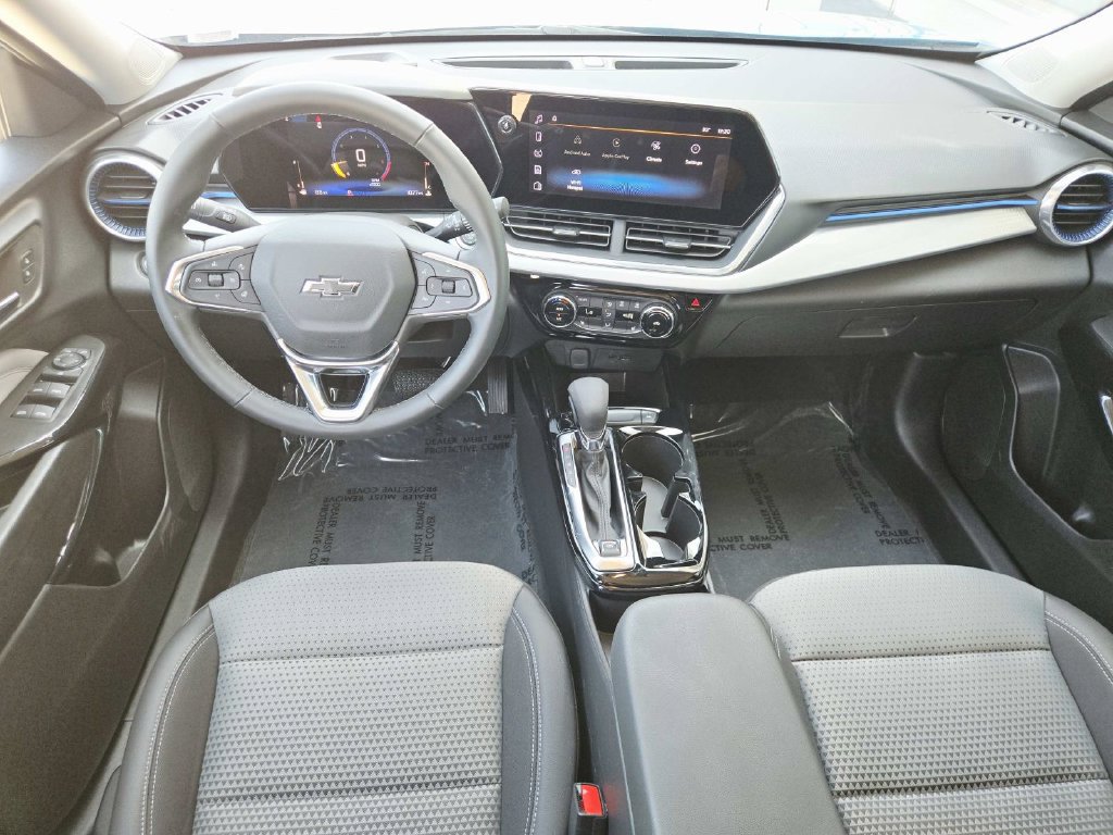 Used 2026 Chevrolet Trax LT w/ Driver Confidence Package FWD image 9