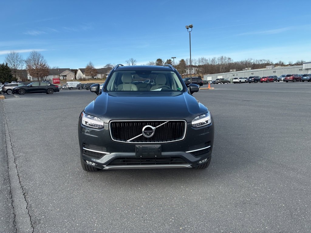 Used 2017 Volvo XC90 T6 Momentum w/ Vision Package image 3