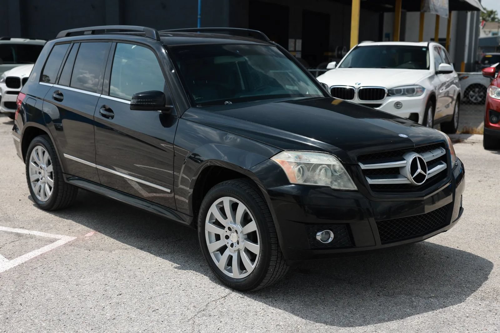 Used 2011 Mercedes-Benz GLK 350 2WD image 9