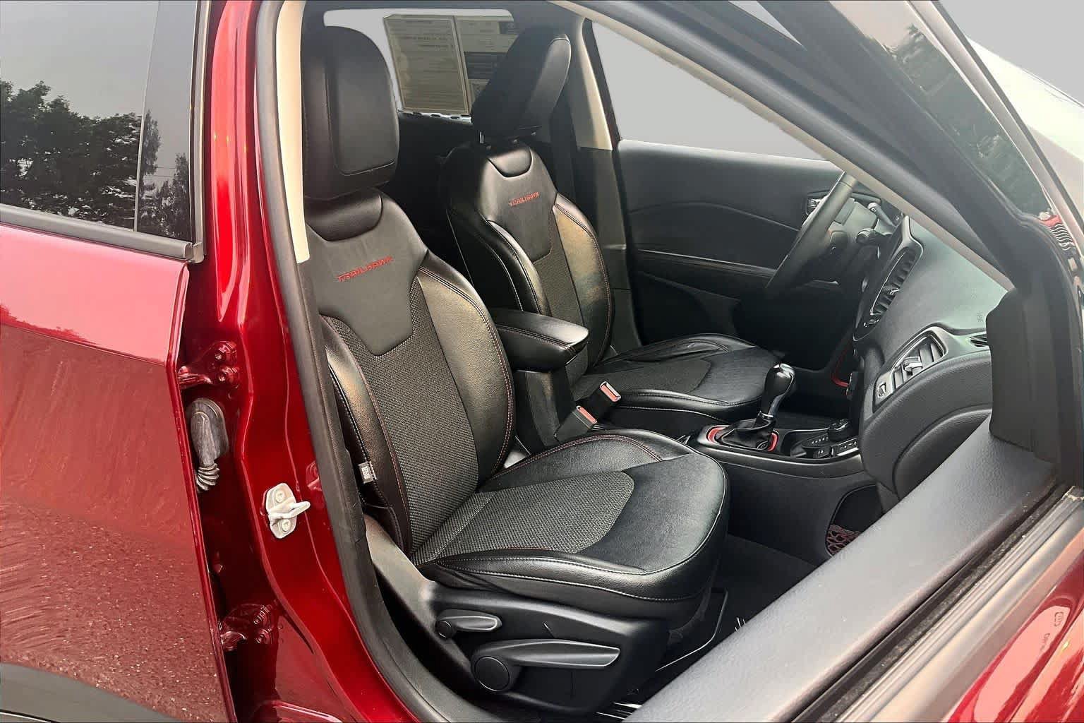 Used 2021 Jeep Compass Trailhawk AWD/4WD image 8