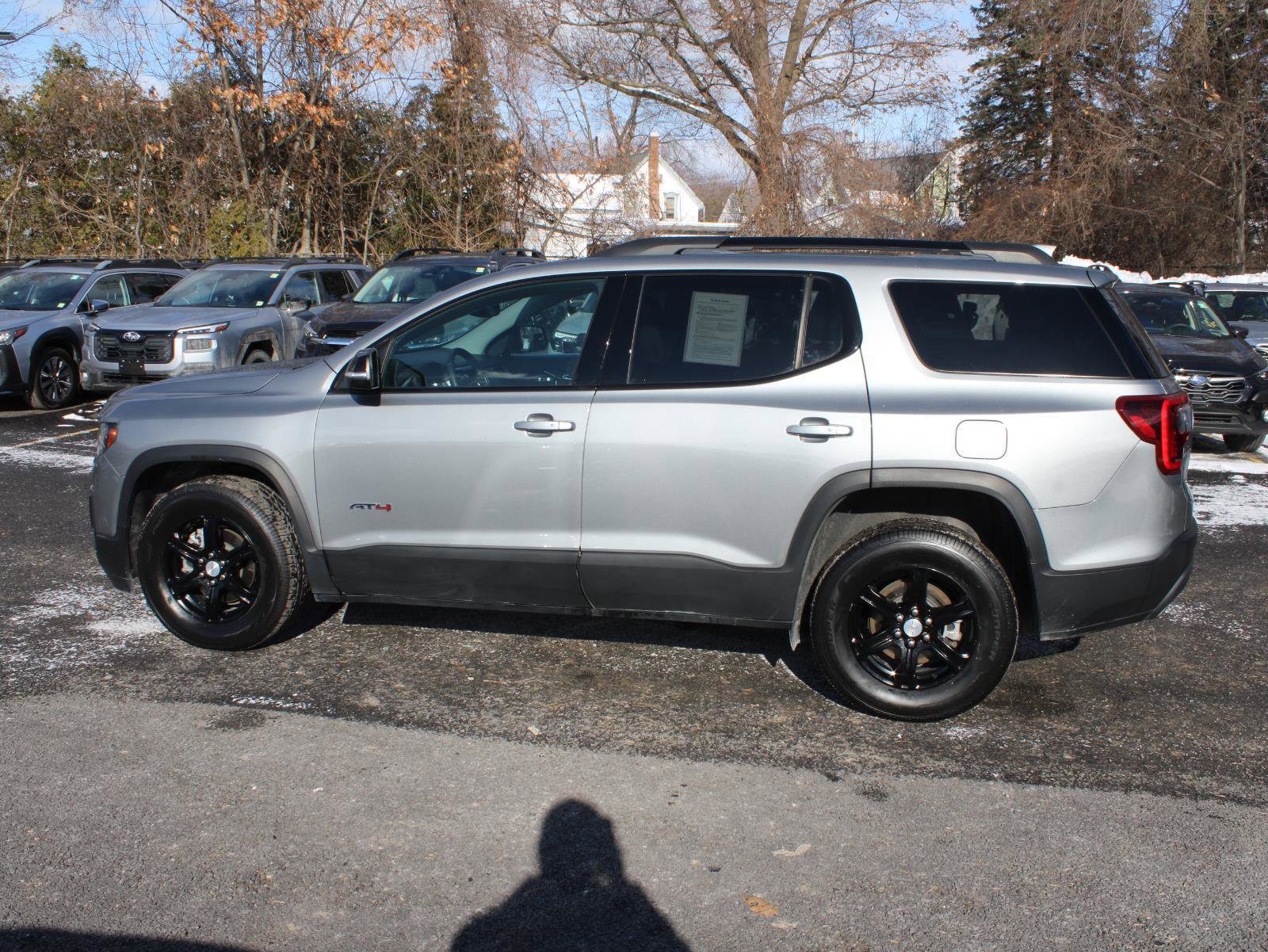 Used 2023 GMC Acadia AT4 image 5