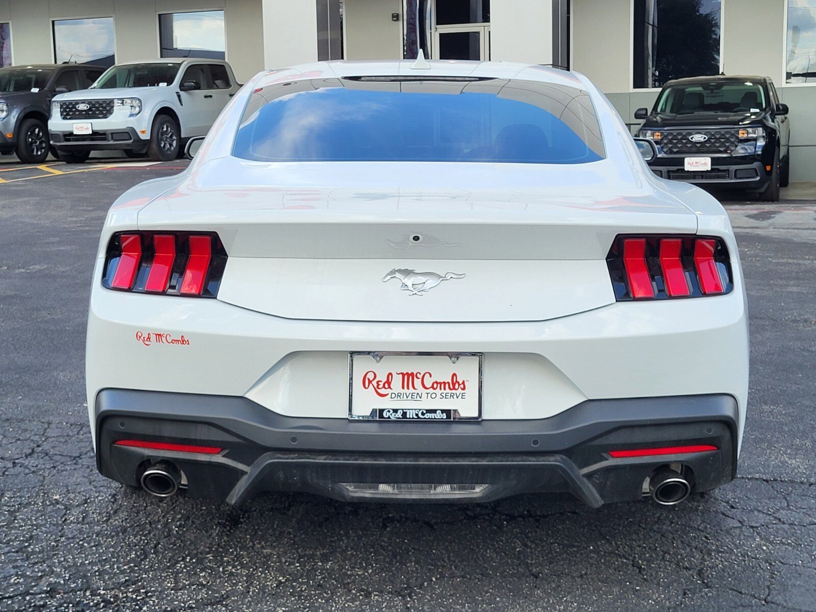 Certified 2025 Ford Mustang Coupe RWD image 5