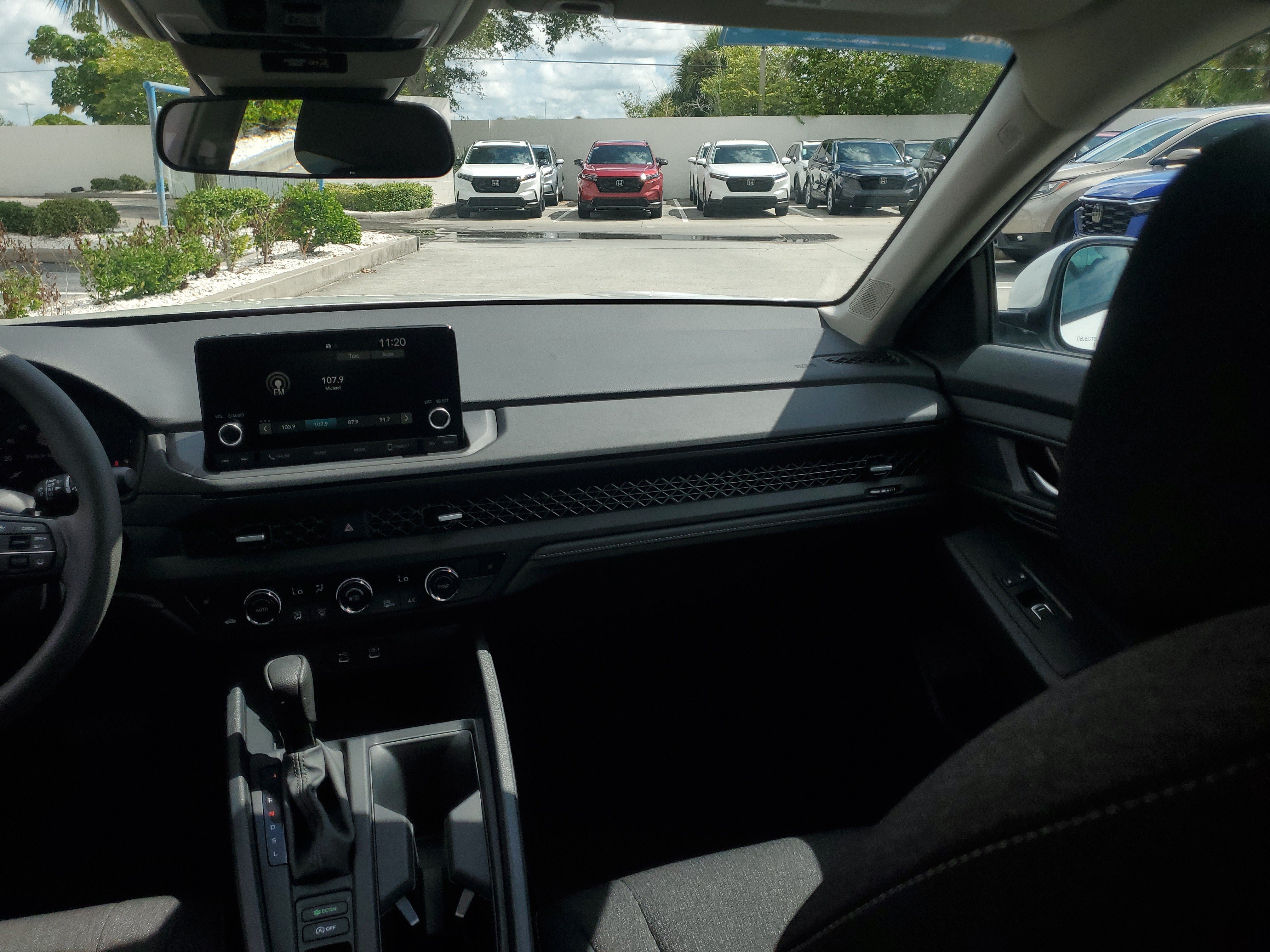 Used 2024 Honda Accord EX image 17