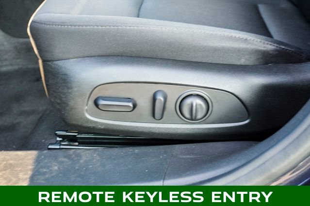 Used 2023 Chevrolet Malibu LT image 13