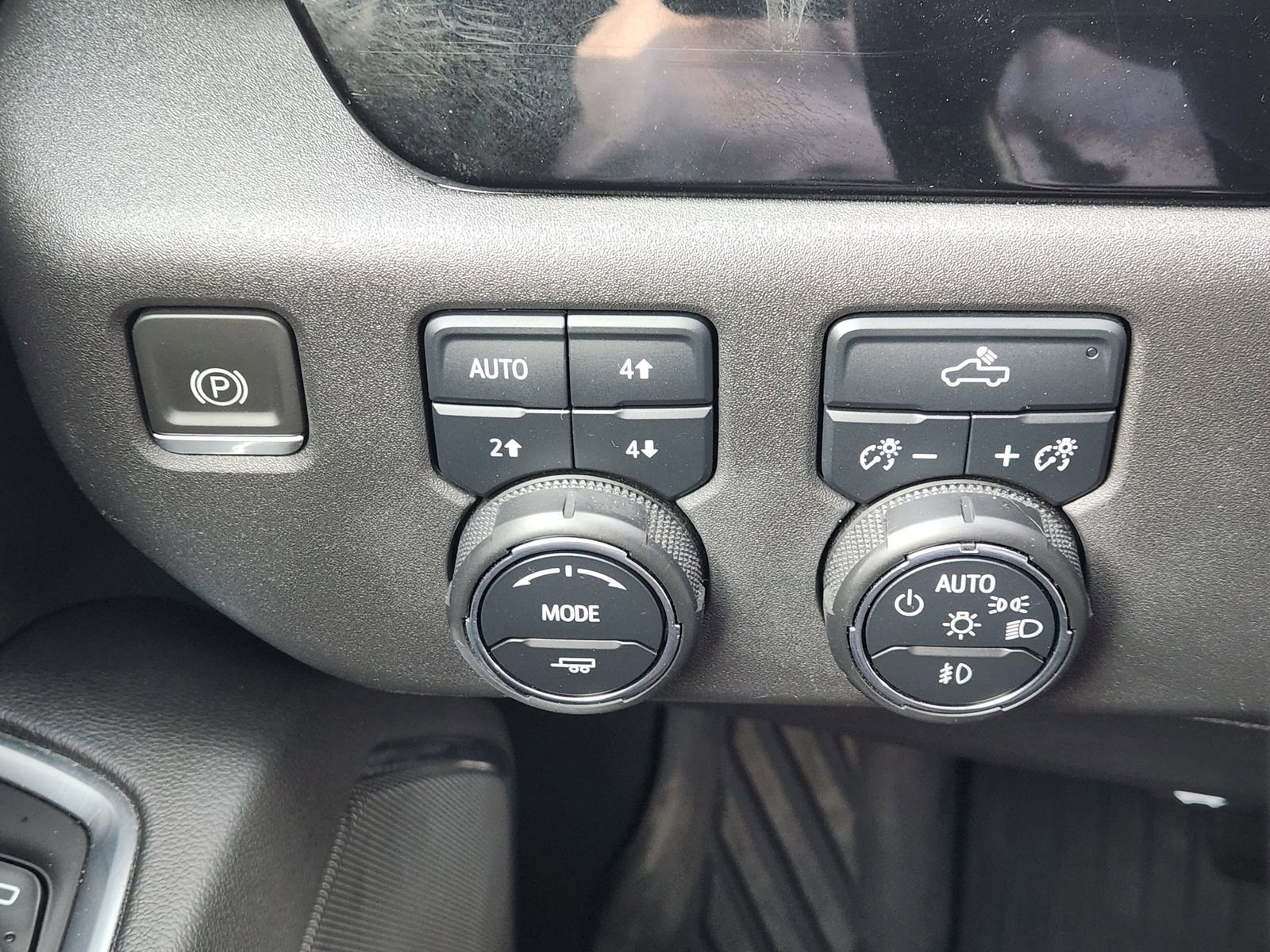 Used 2022 Chevrolet Silverado 1500 LT Trail Boss w/ Protection Package image 26