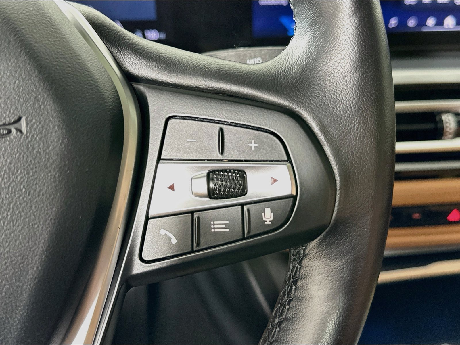 Used 2024 BMW i4 eDrive35 w/ Premium Package RWD image 19