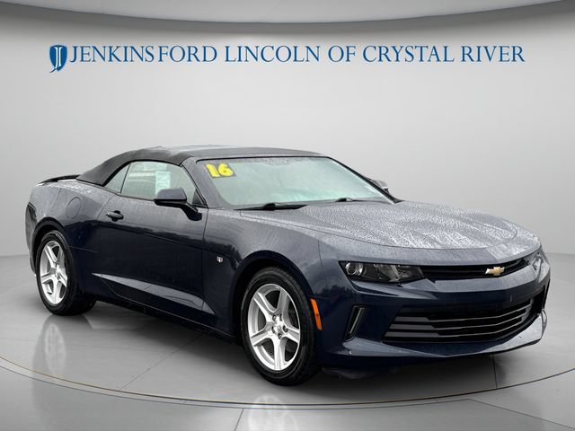 Used 2016 Chevrolet Camaro LT RWD image 15