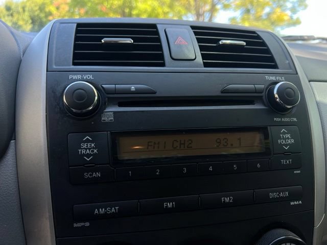 Used 2010 Toyota Corolla LE w/ All Weather Guard Pkg FWD image 35