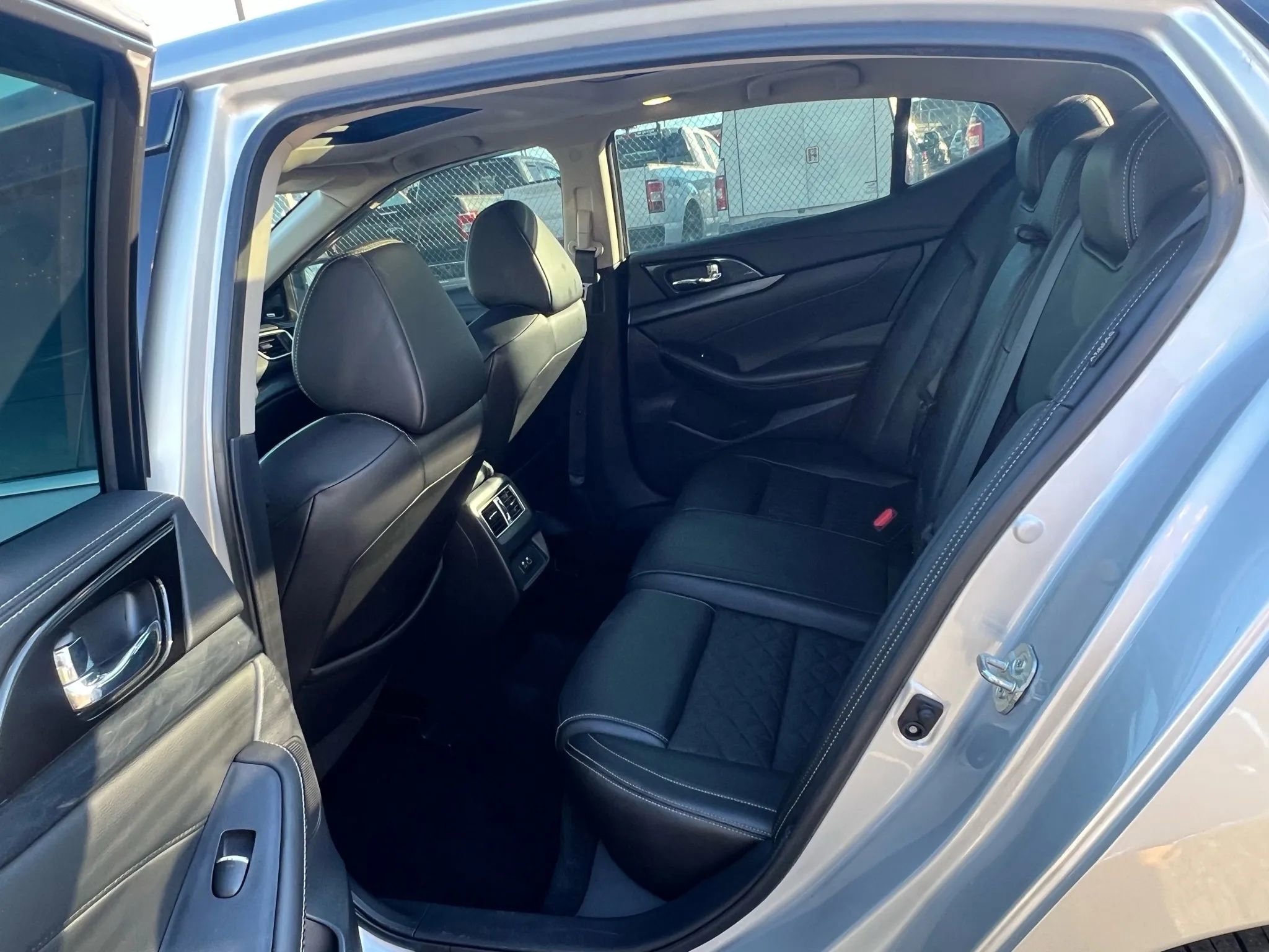 Used 2019 Nissan Maxima Platinum w/ Illumination Package image 28