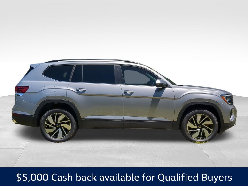 New 2026 Volkswagen Atlas SE FWD image 2