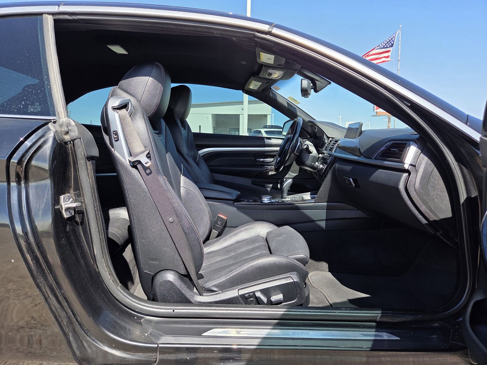 Used 2018 BMW 430i xDrive Convertible AWD/4WD image 15