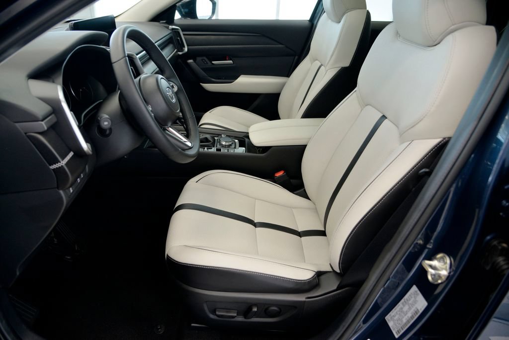 Certified 2026 MAZDA CX-50 AWD 2.5 S w/ Premium Package image 15
