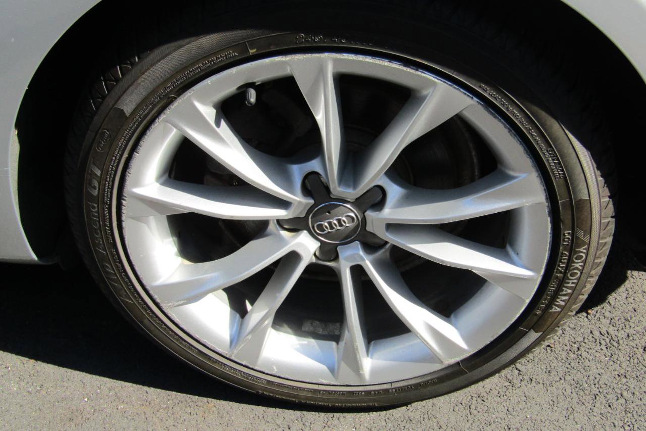 Used 2013 Audi A5 2.0T Premium image 28