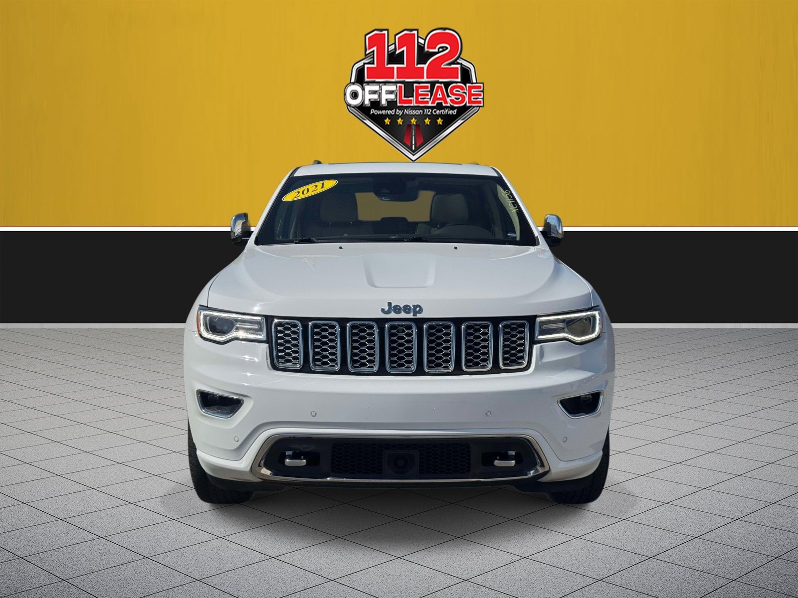 Used 2021 Jeep Grand Cherokee Overland AWD/4WD image 3