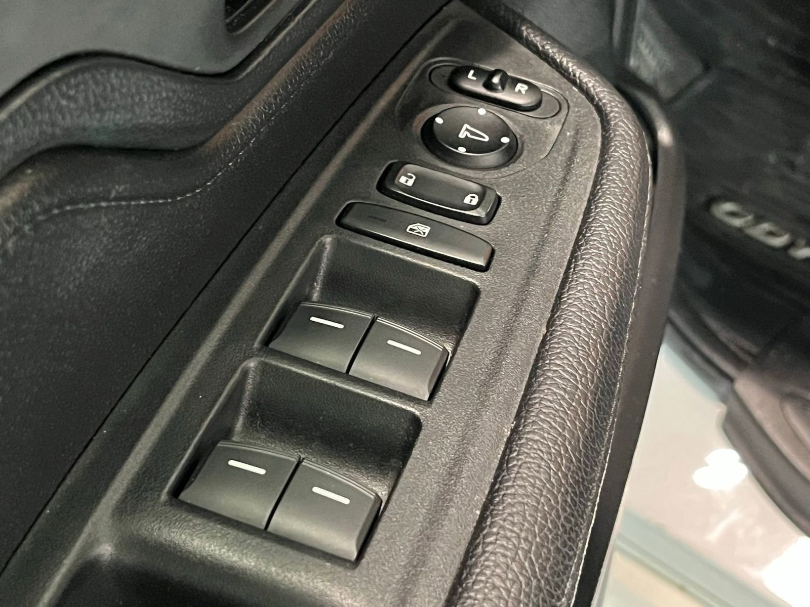 Used 2023 Honda Odyssey Sport image 37