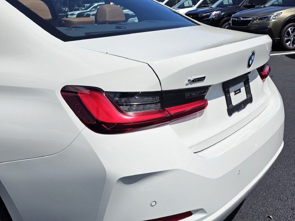 Used 2024 BMW 330i xDrive Sedan w/ Convenience Package AWD/4WD image 7