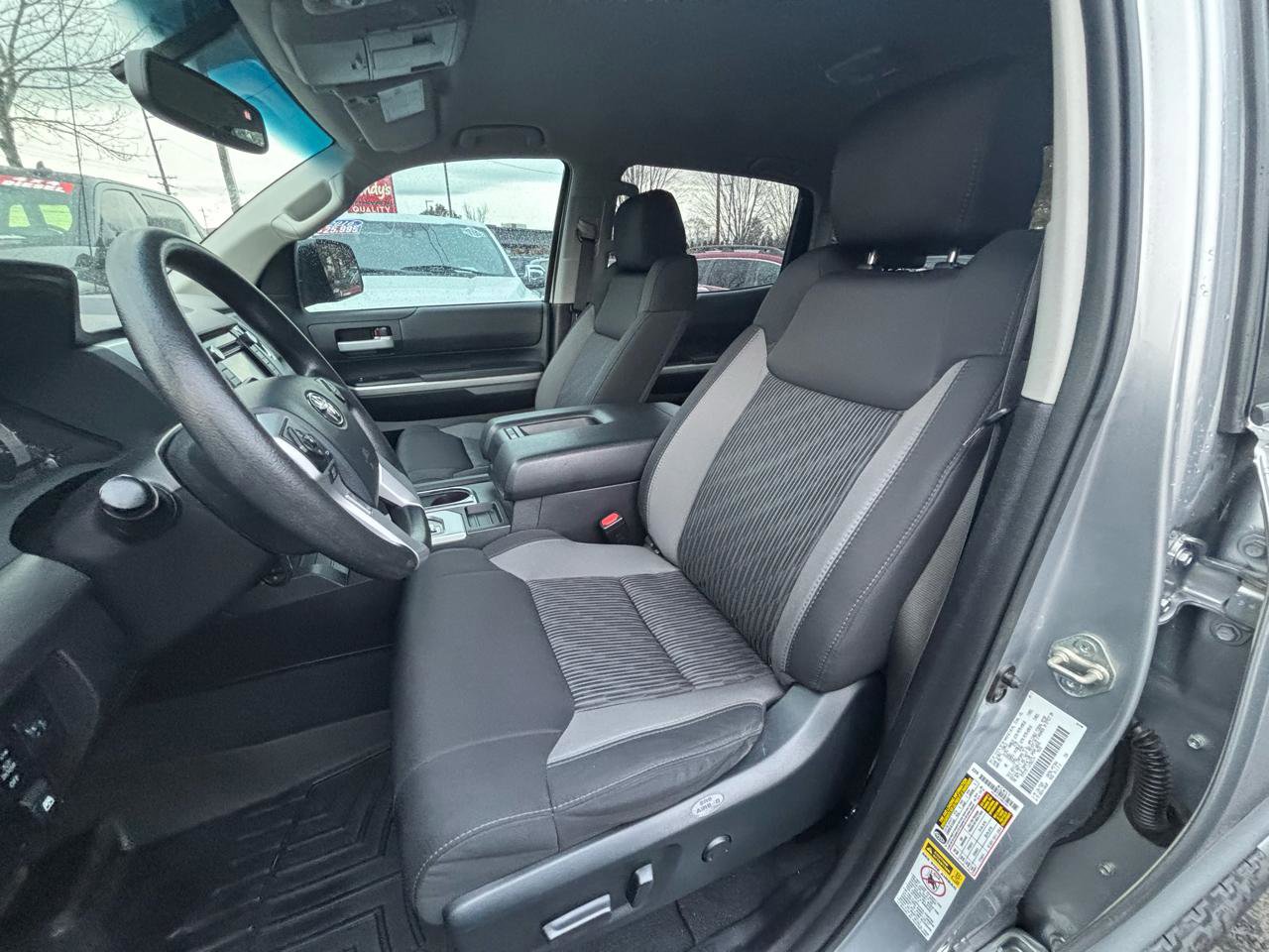 Used 2016 Toyota Tundra SR5 w/ TRD Off Road Package image 8