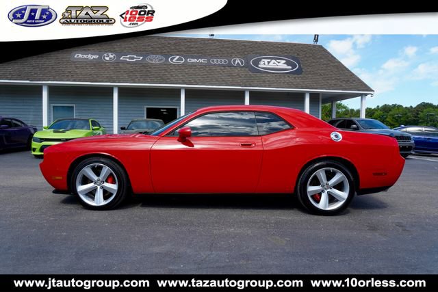 Used 2010 Dodge Challenger SRT8 w/ SRT Option Group II RWD image 7