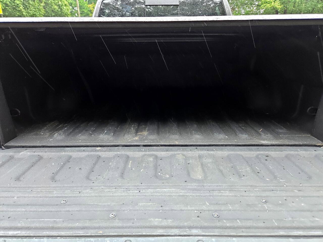 Used 2017 RAM 1500 Laramie image 15