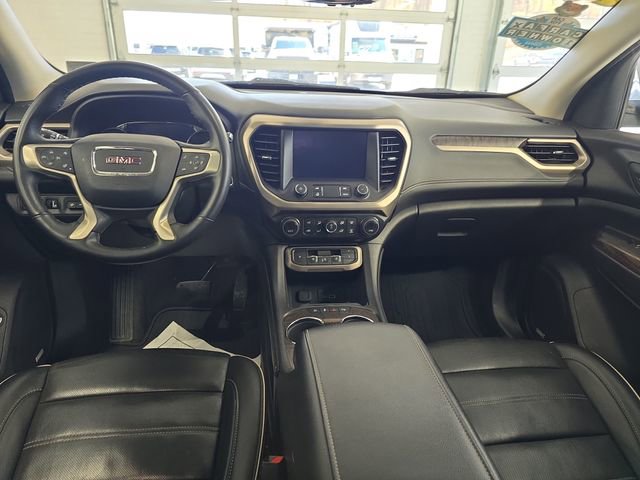 Certified 2023 GMC Acadia Denali w/ Denali Technology Package AWD/4WD image 11