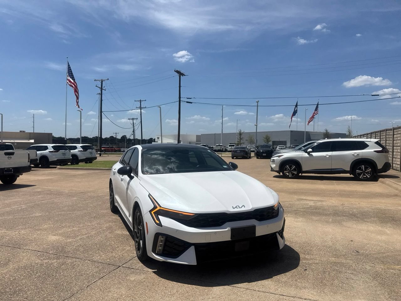 Used 2025 Kia K5 GT-Line w/ GT-Line Premium Package FWD image 3