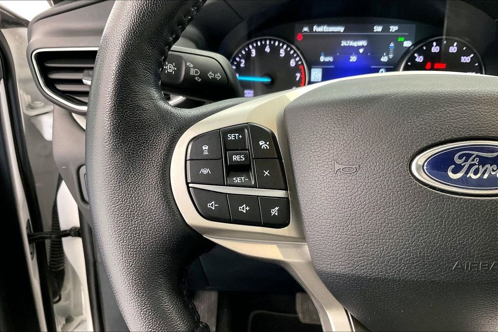 Used 2021 Ford Explorer XLT w/ Equipment Group 202A RWD image 22