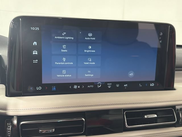 New 2026 Lincoln Aviator Reserve AWD/4WD image 7