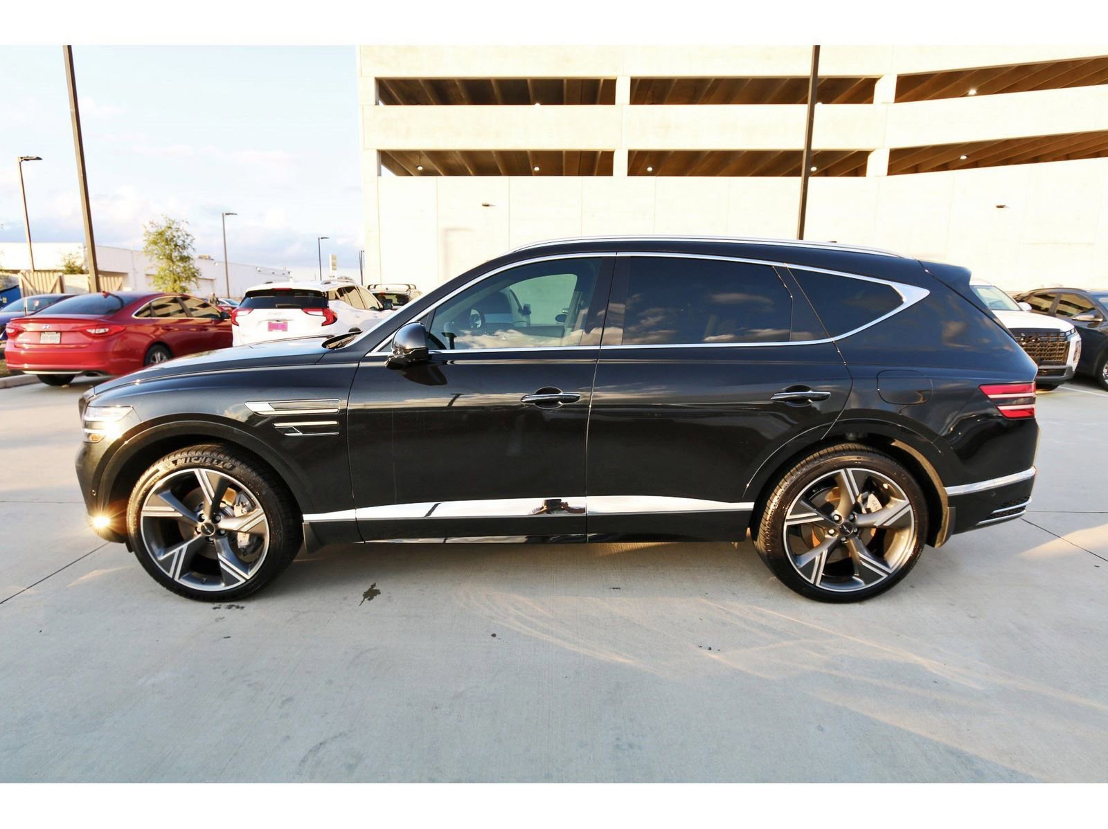 Used 2025 Genesis GV80 3.5T Prestige image 5