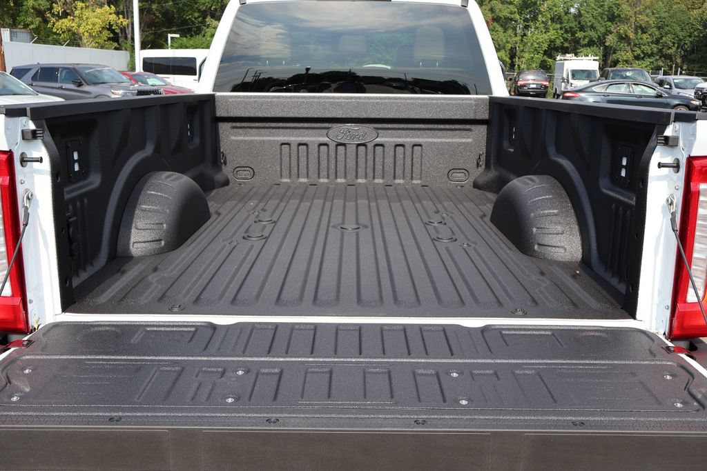 New 2026 Ford F250 4x4 Crew Cab Super Duty image 23